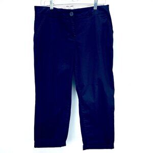 Crown & Ivy Pants Size 6 Women’s Classic Capri Black Flat Front